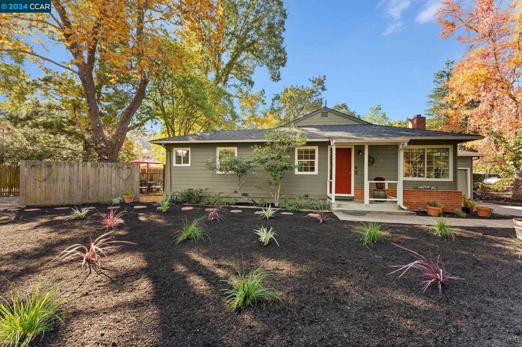 36 Crawford Court, Walnut Creek, CA 94595