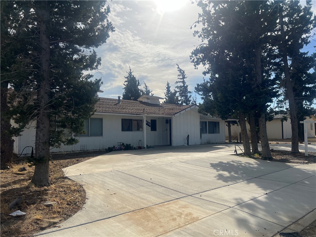 2030 Cerro Gordo St | Similar Property Thumbnail