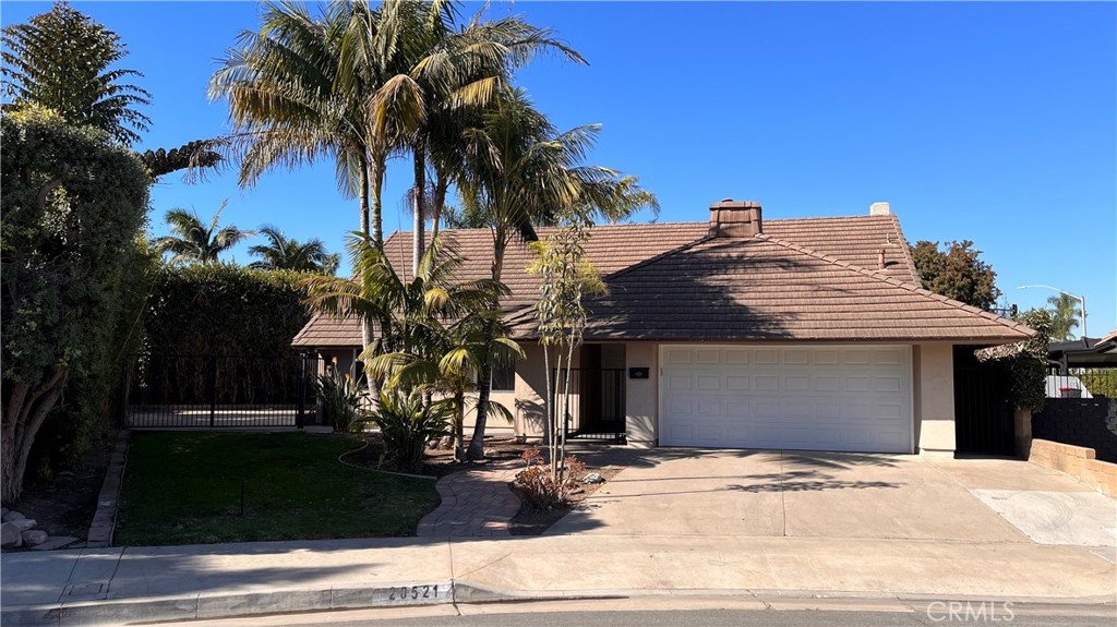 20521 Paisley Lane, Huntington Beach, CA 92646