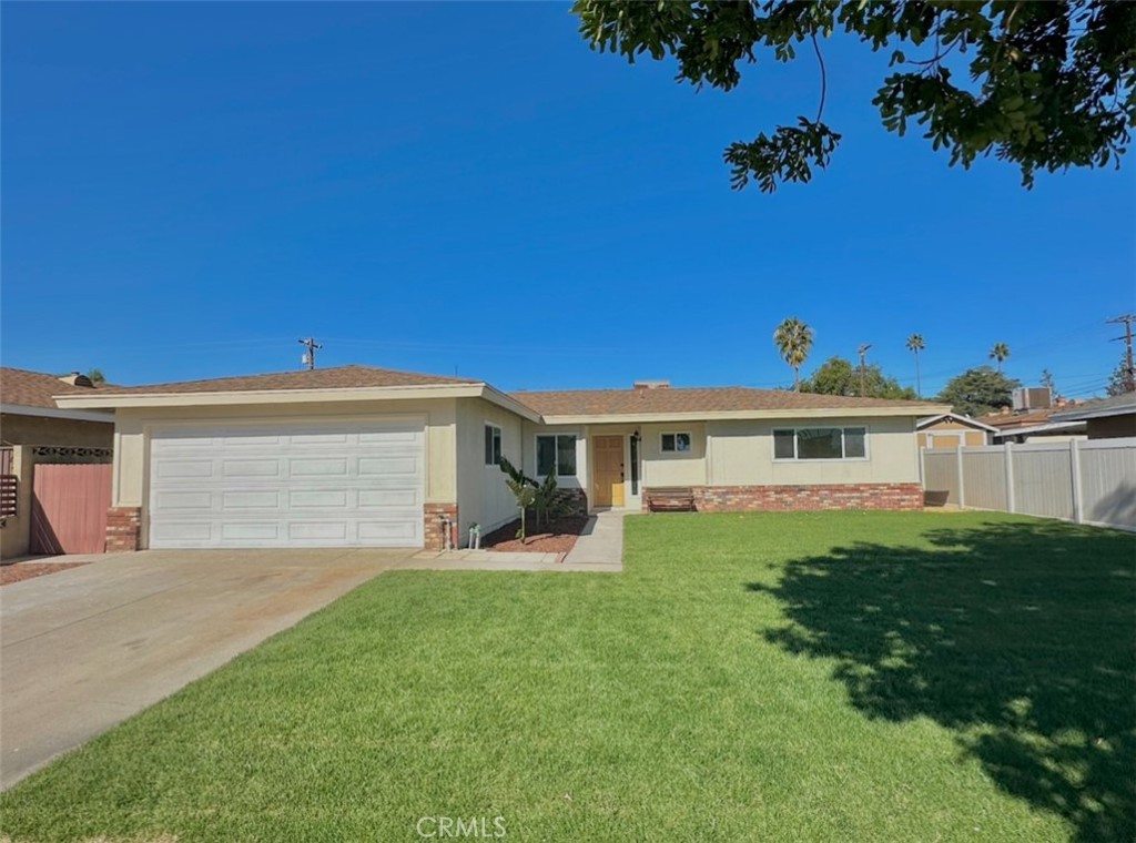 17480 Hawthorne Court, Fontana, CA 92335