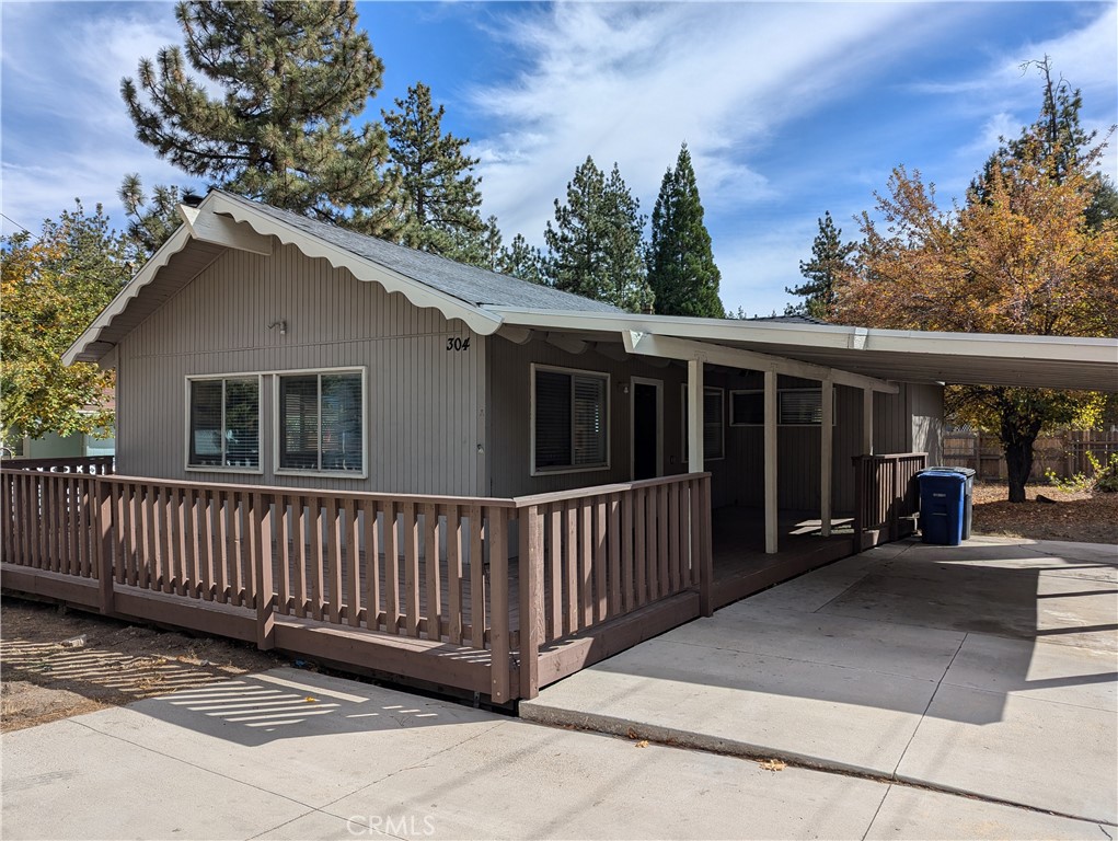 304 W North Shore Drive, Big Bear City, CA 92314