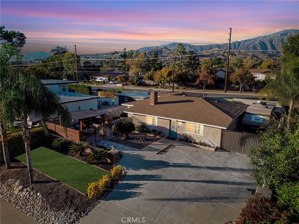 179 E Blue Mountain Way, Claremont, CA 91711