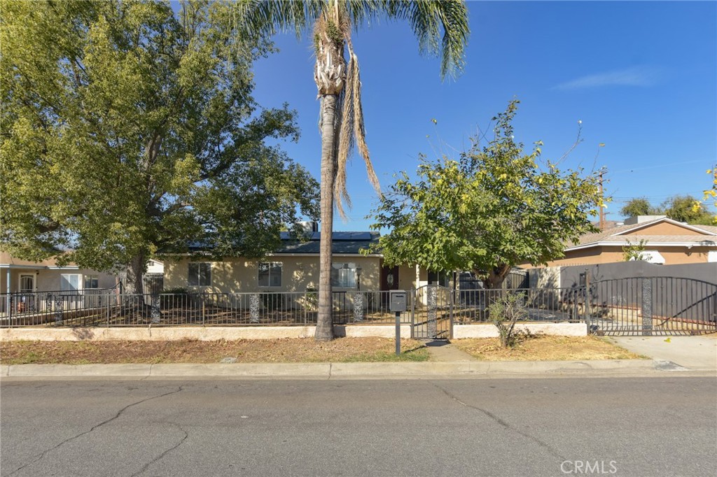 26854 Mansfield Street, Highland, CA 92346