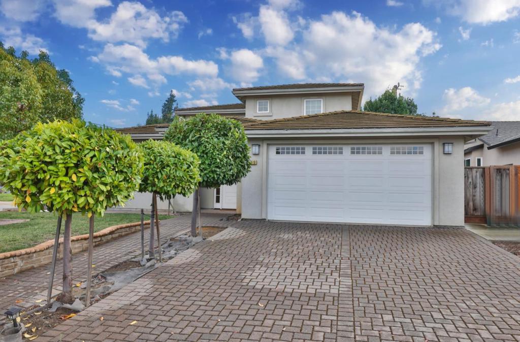 7510 Rainbow Drive, Cupertino, CA 95014