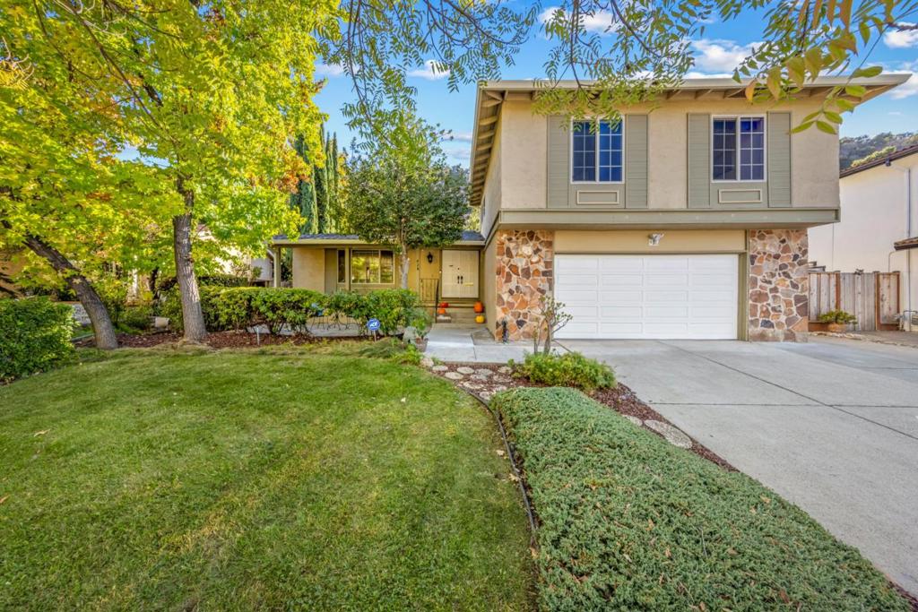 928 Foothill Drive, San Jose, CA 95123