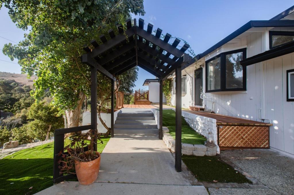 43 Laureles Grade | Similar Property Thumbnail