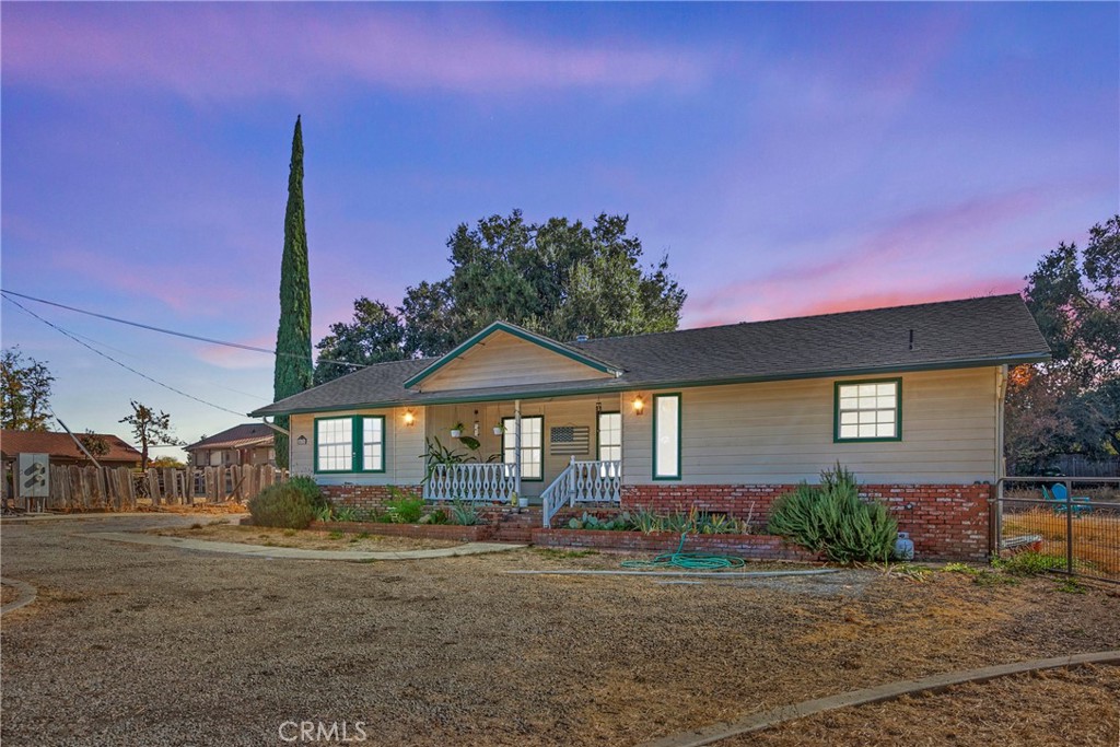 8670 Santa Rosa Road | Similar Property Thumbnail 2