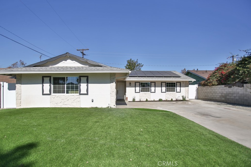 2037 Alco Avenue | Similar Property Thumbnail 1