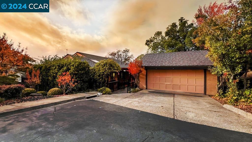 35 Reading Way, Pleasant Hill, CA 94523