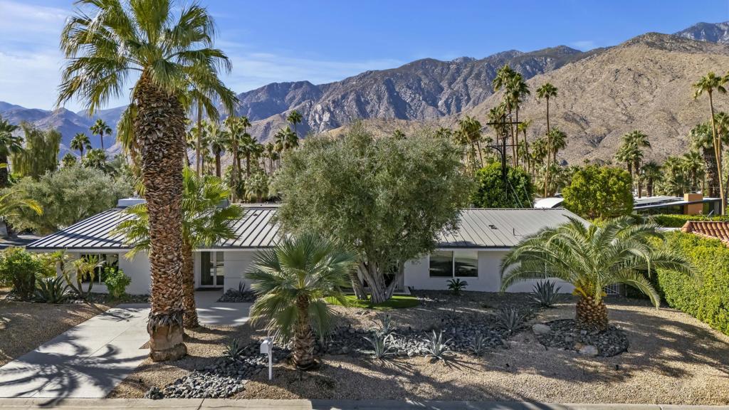 1991 S Ana Maria Way, Palm Springs, CA 92264