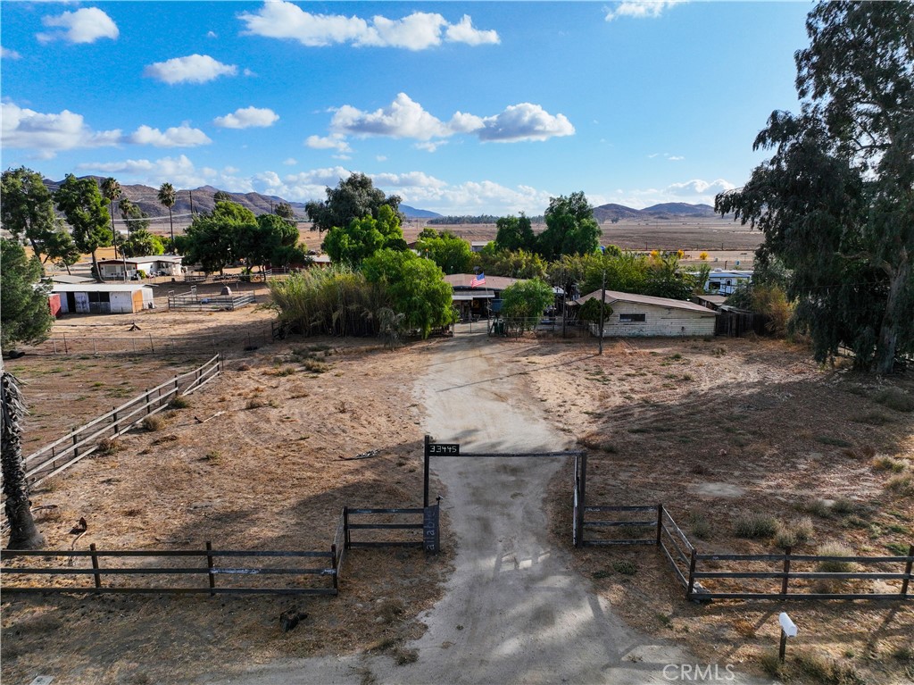 33445 Simpson Road, Winchester, CA 92596