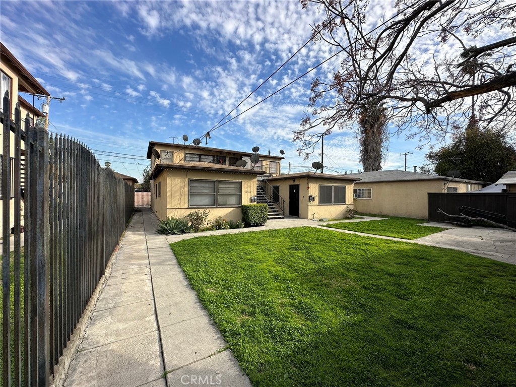 11460 Copeland Street | Similar Property Thumbnail 1