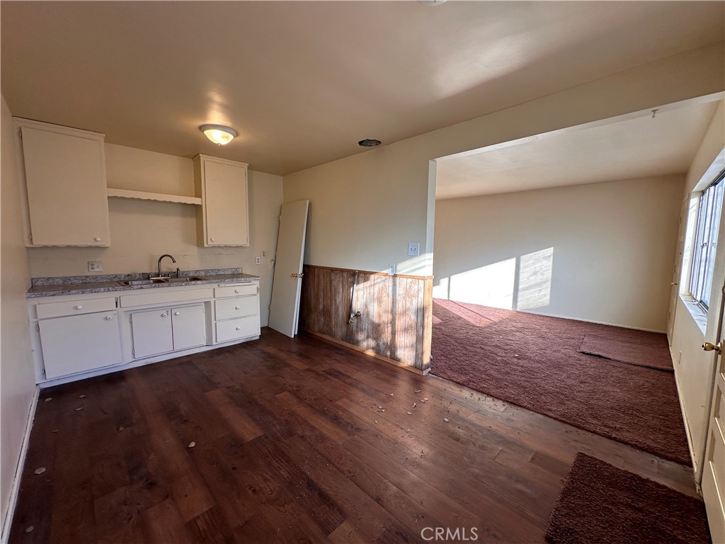 11464 Copeland Street | Similar Property Thumbnail 8