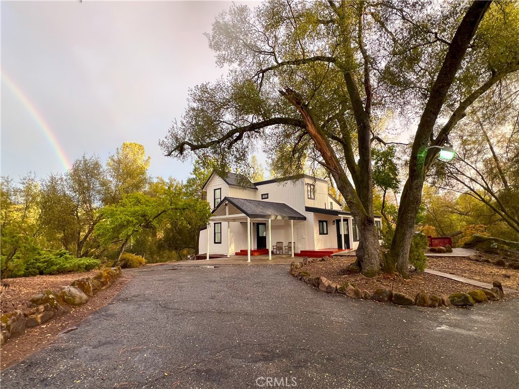 42688 Deep Forest Drive, Coarsegold, CA 93614