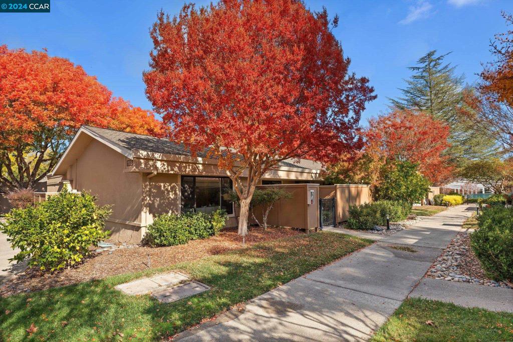 1108 Oakmont Dr , #4, Walnut Creek, CA 94595