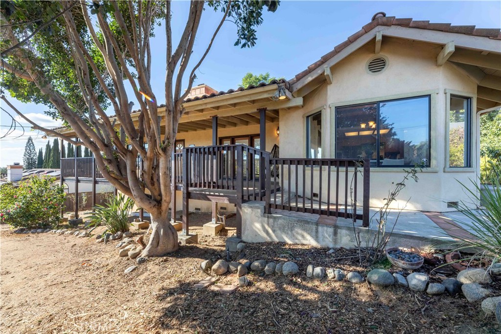 1525 Calavo Road, Fallbrook, CA 92028