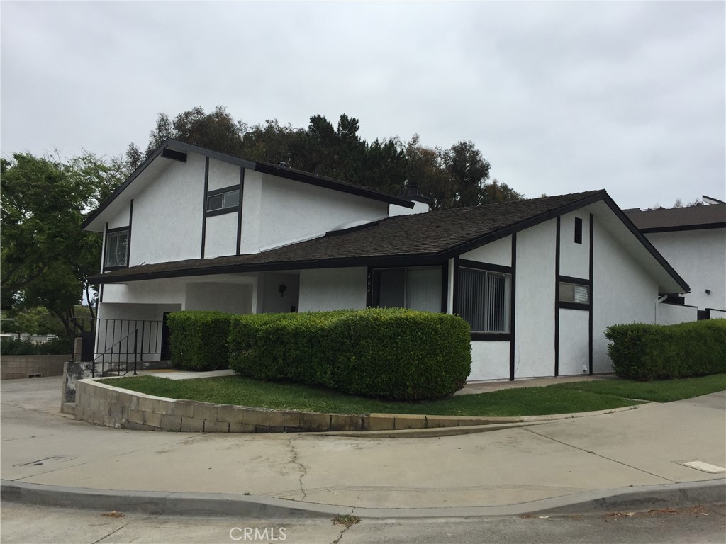 402 Detroit Avenue, #C, Huntington Beach, CA 92648