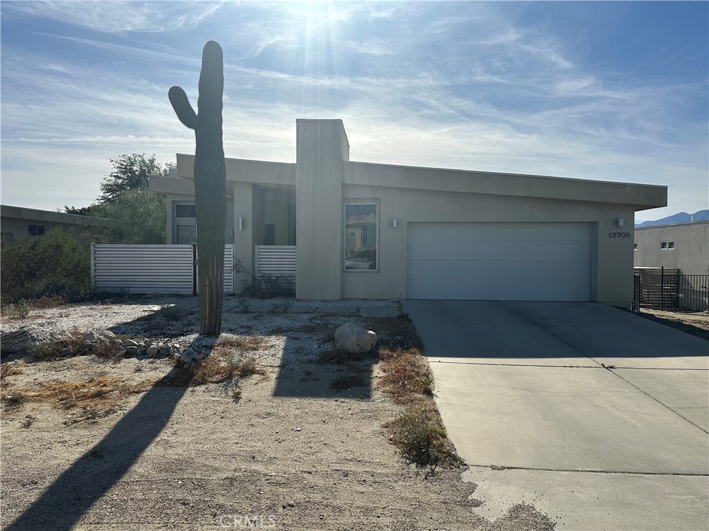 67709 Long Canyon Lane, Desert Hot Springs, CA 92241