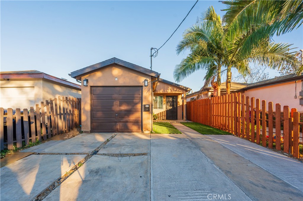 10330 Grape Street, Los Angeles, CA 90002