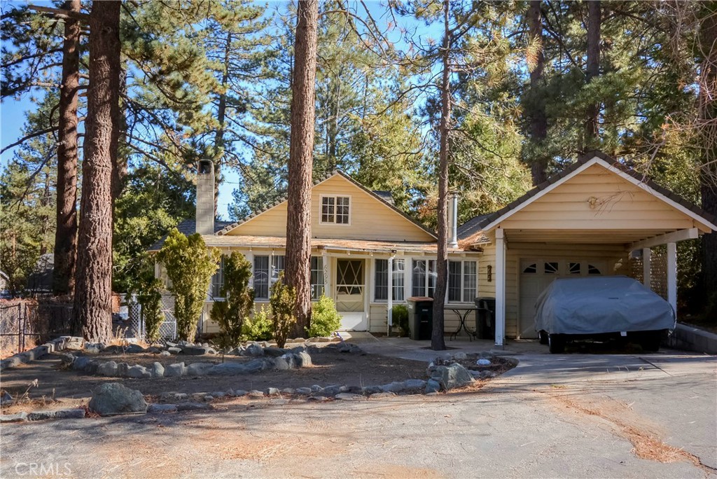 6295 Lucerne Place, Wrightwood, CA 92397