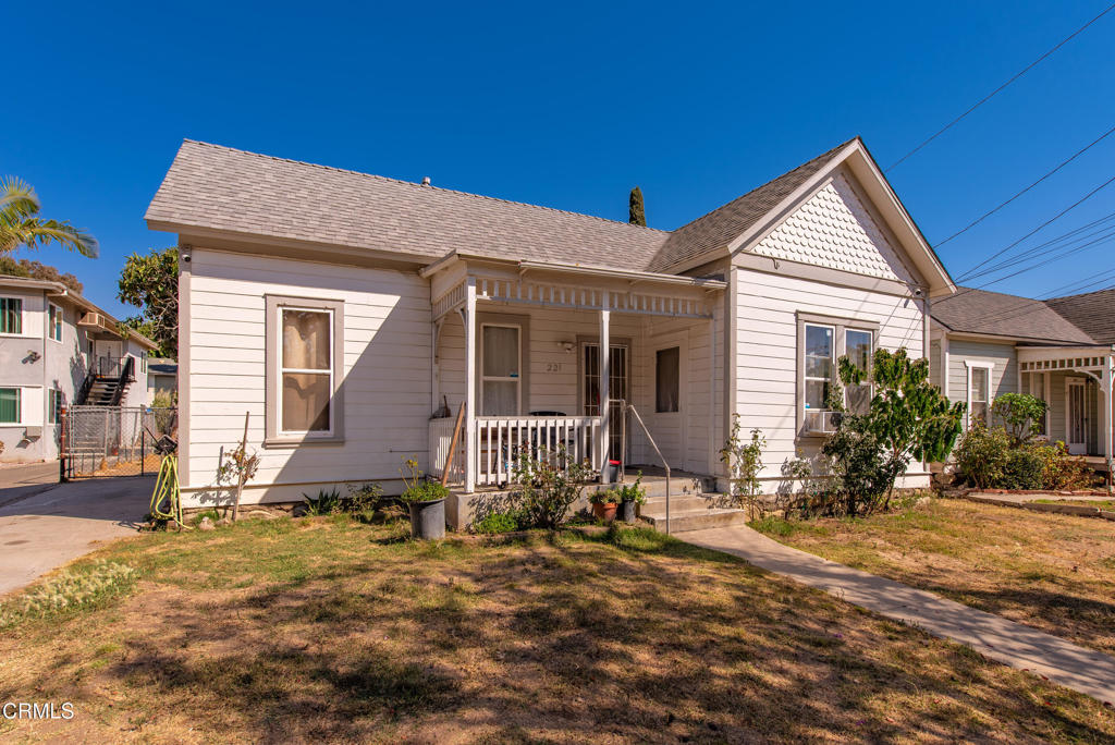 221 N 7Th Street, Santa Paula, CA 93060