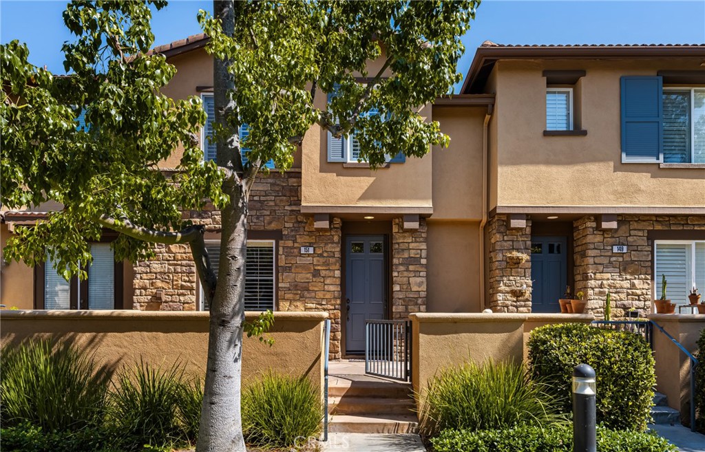 151 Topaz #12, Irvine, CA 92602