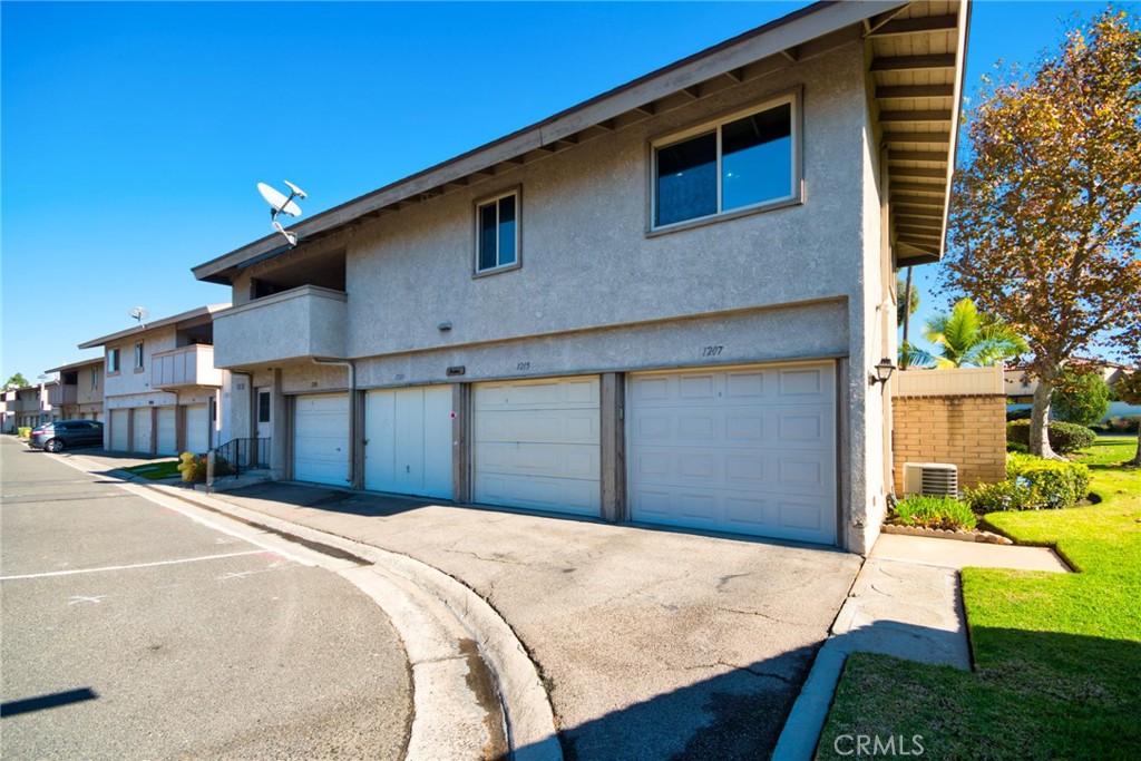 1207 N Kraemer Boulevard, #4, Placentia, CA 92870