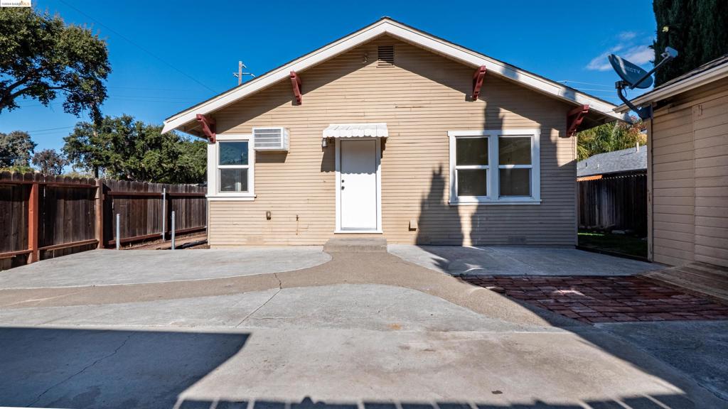 423 W 9Th St, Antioch, CA 94509