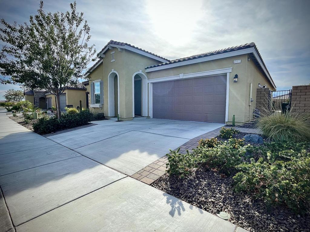 43573 Adria Drive, Indio, CA 92203