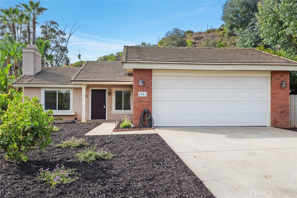 1521 N Elm Street, Escondido, CA 92026