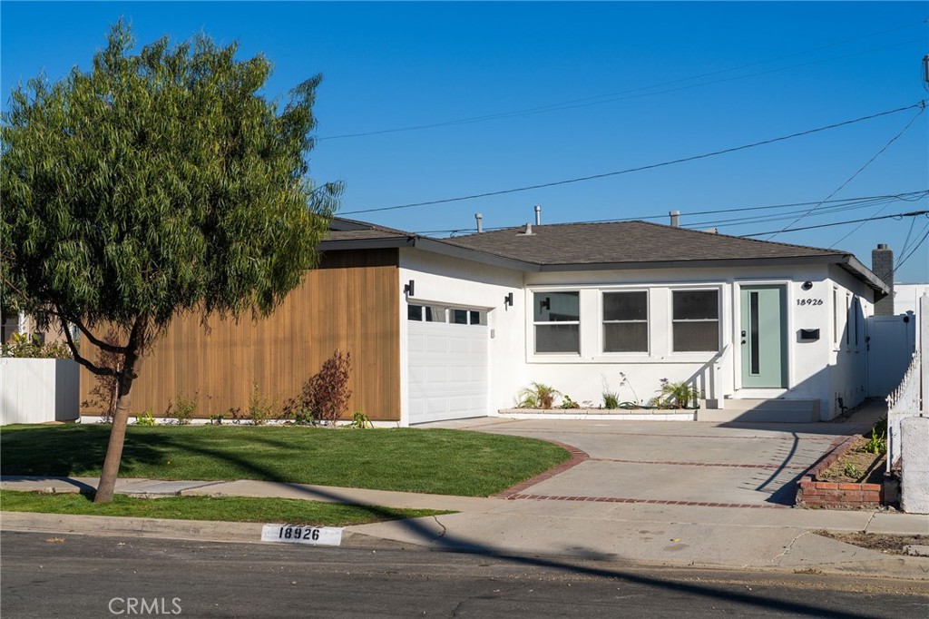 18926 Felbar Avenue, Torrance, CA 90504