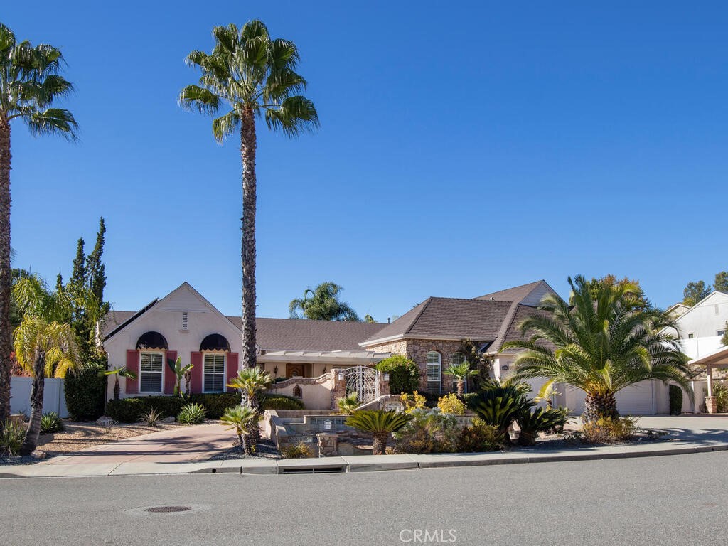 43097 Calle Camellia | Similar Property Thumbnail 5