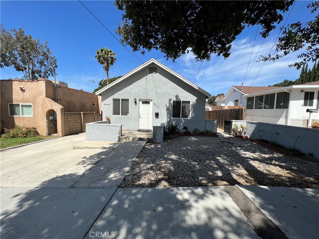 4639 La Crescenta Avenue, La Crescenta, CA 91214