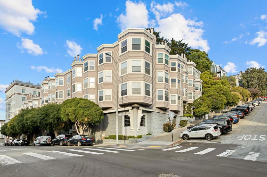 1380 Greenwich Street, #404, San Francisco, CA 94109