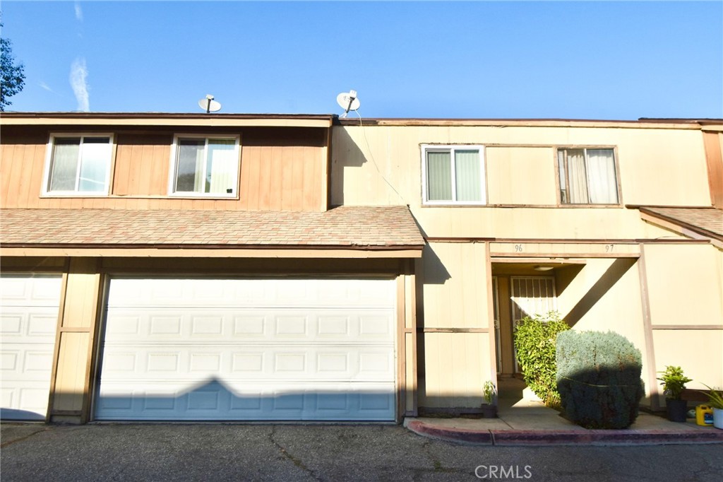 12828 Ramona Boulevard, #96 | Similar Property Thumbnail 5