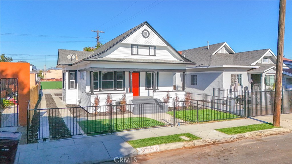 1177 E 54Th Street, Los Angeles, CA 90011