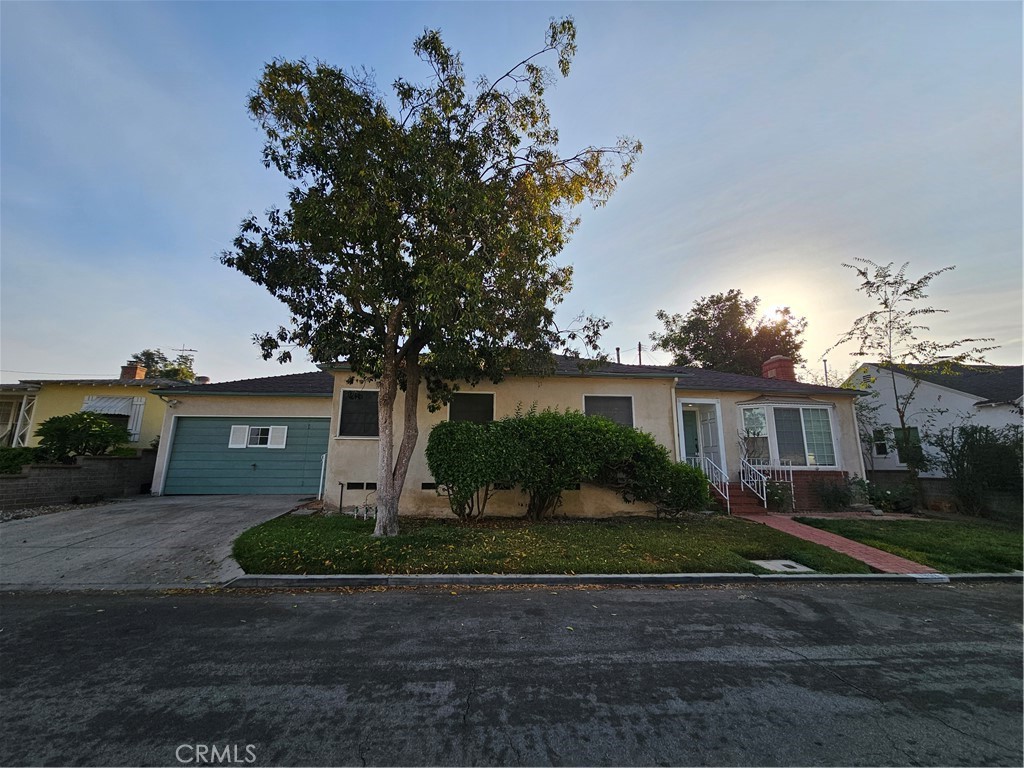 7932 Rhea Vista Drive, Whittier, CA 90602