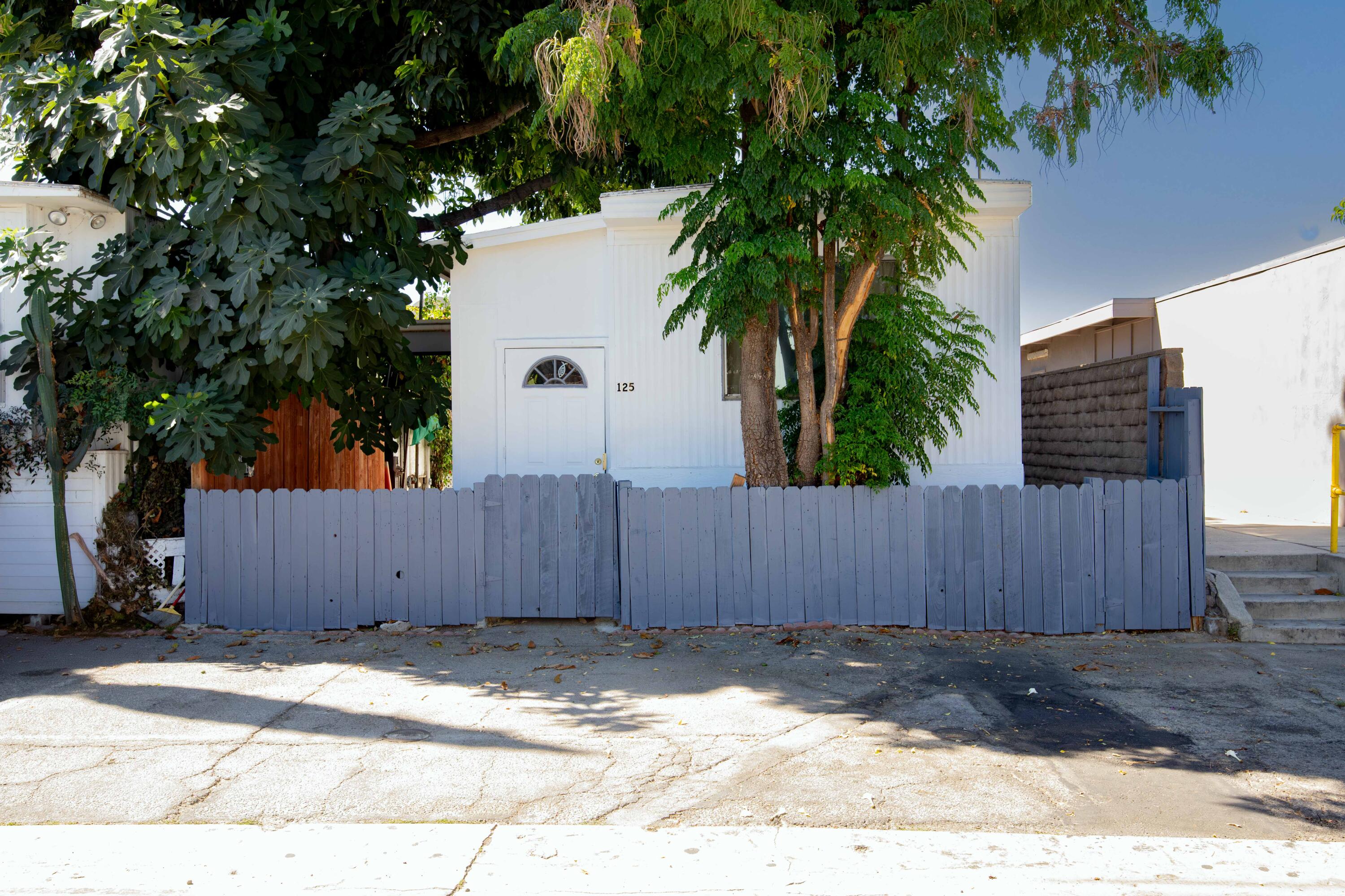 7650 Balboa Blvd. Boulevard, #125 | Similar Property Thumbnail 2