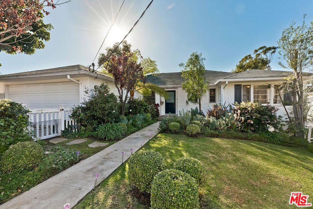 527 Muskingum Avenue, Pacific Palisades, CA 90272