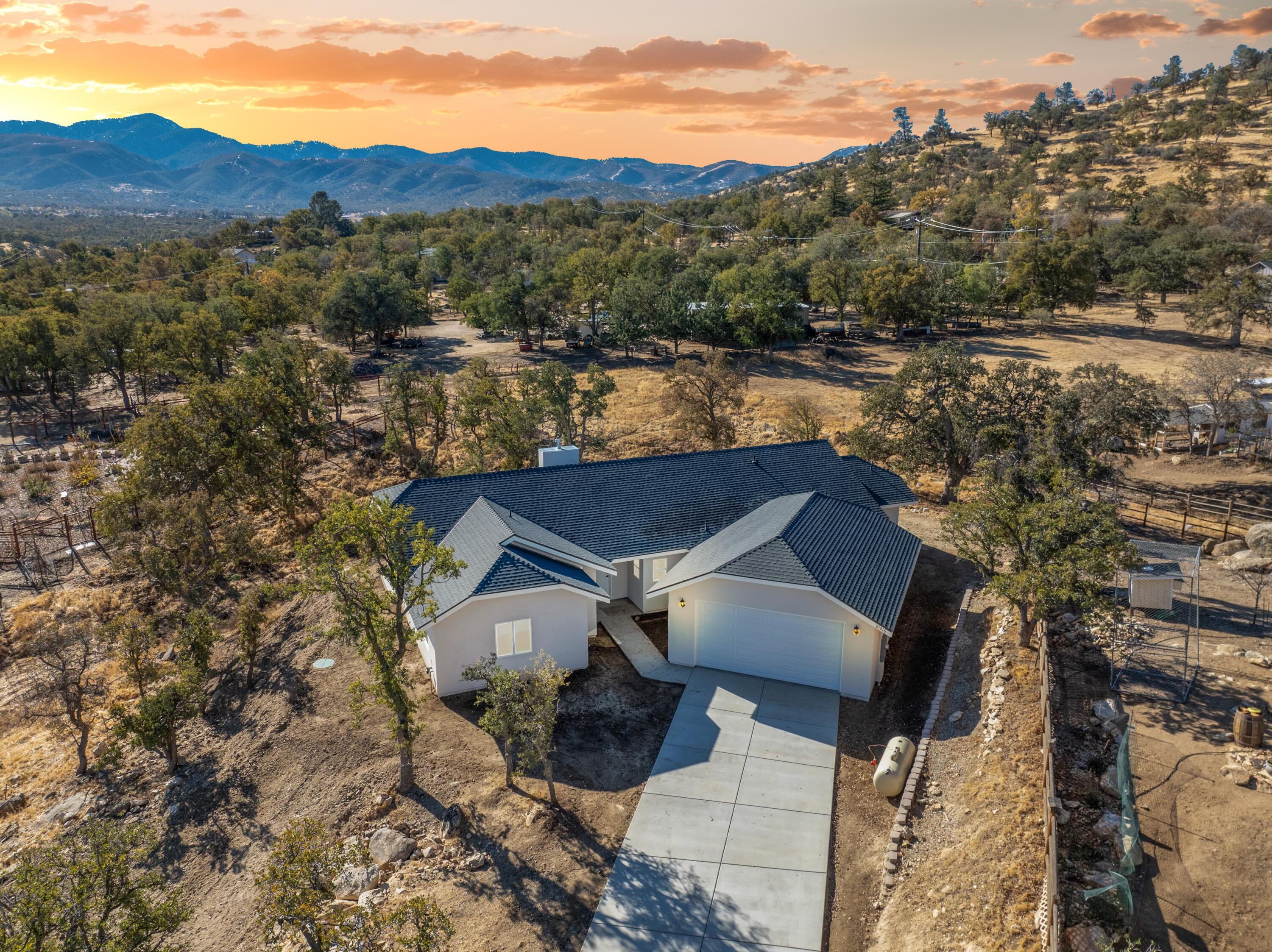 21216 Prospect Avenue, Tehachapi, CA 93561