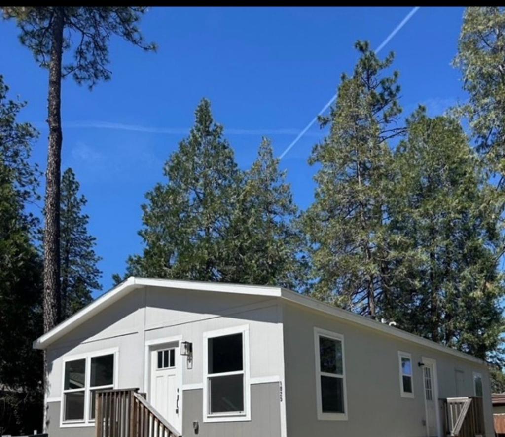 1025 Amber Loop, Grass Valley, CA 95945