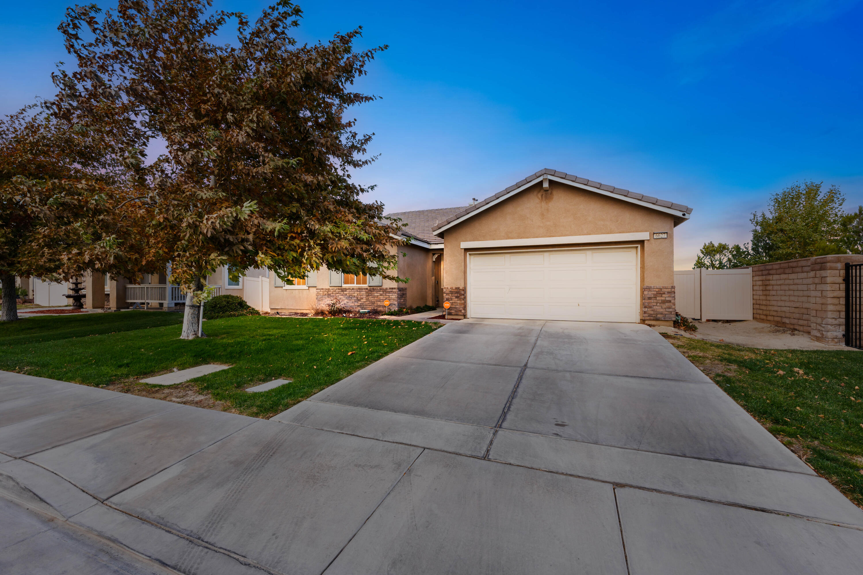 6627 Adainville Drive, Palmdale, CA 93552