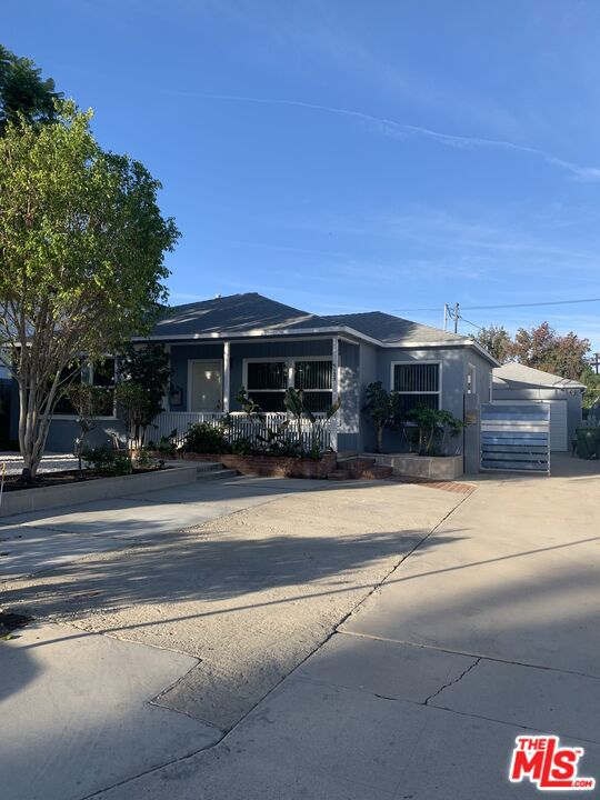 5129 Rubio Avenue, Encino, CA 91436