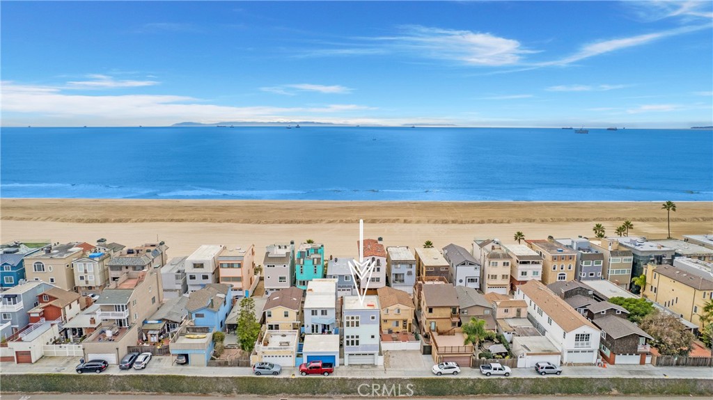 55 B Surfside Avenue, Surfside, CA 90740