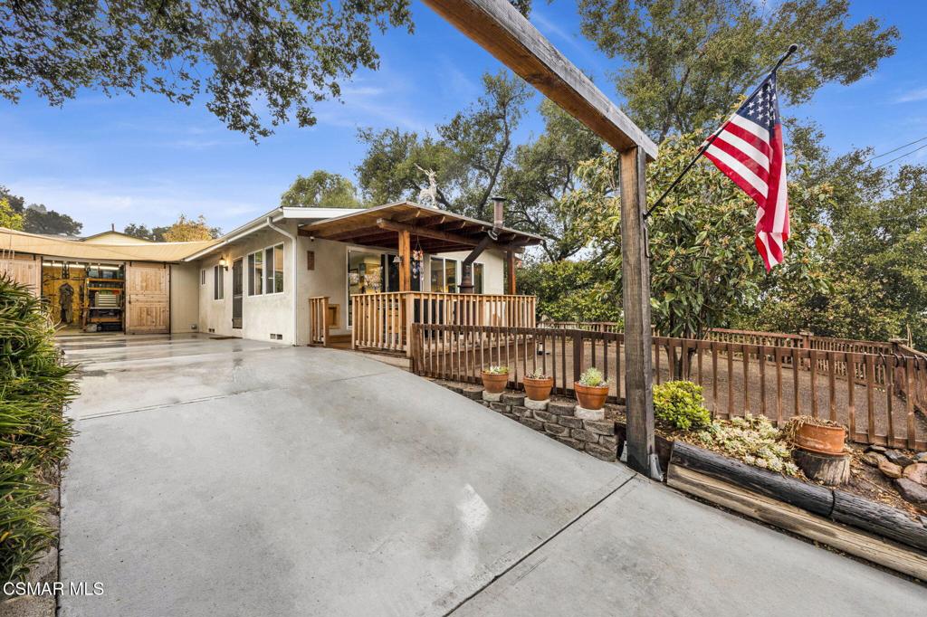 271 Brook Road, Newbury Park, CA 91320