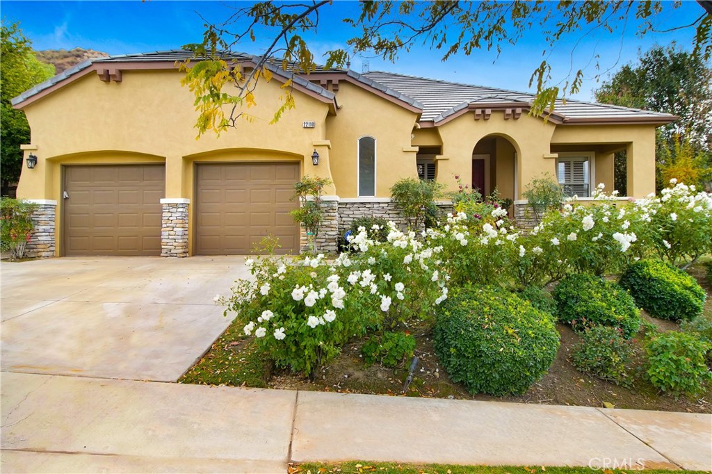 22110 Crestline Trail, Saugus, CA 91390