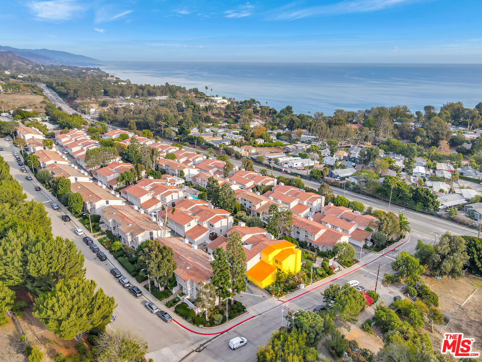 28288 Rey De Copas Lane, Malibu, CA 90265