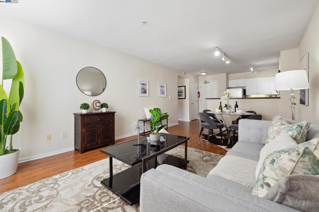 8400 Oceanview Terrace , #112, San Francisco, CA 94132