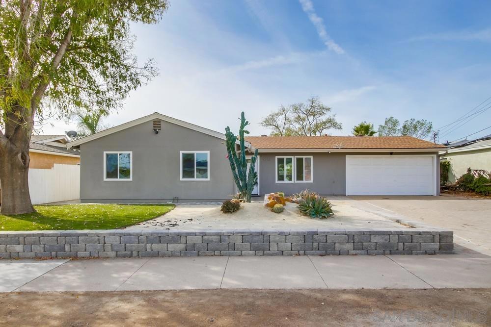 9548 Domer Rd, Santee, CA 92071