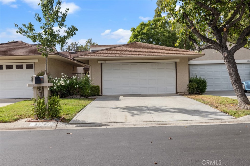 17185 Citron, Irvine, CA 92612